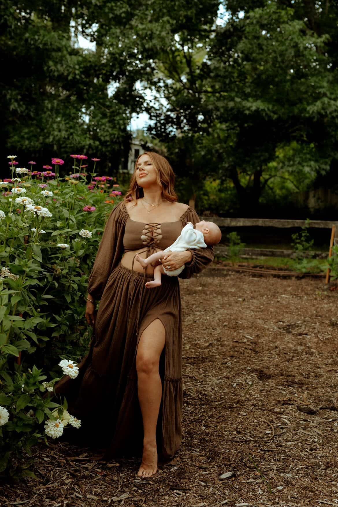 Love Me Photoshoot Set - Brown