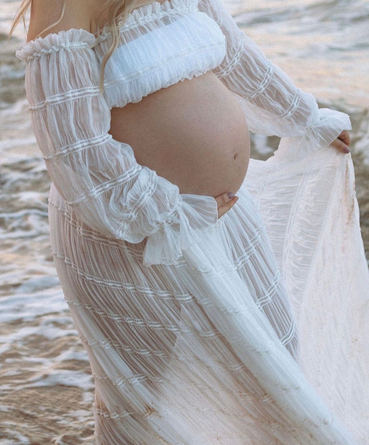 Wonderful Moments Two Piece Photoshoot Set - White - Maternity Photoshoot Dress