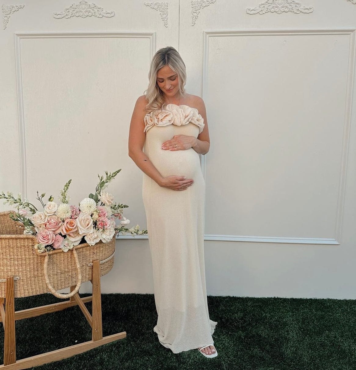 Hire Goldie Floral Knit Maternity Photoshoot and Baby Shower Dress Hire Goldie Floral Knit Maternity Photoshoot and Baby Shower Dress