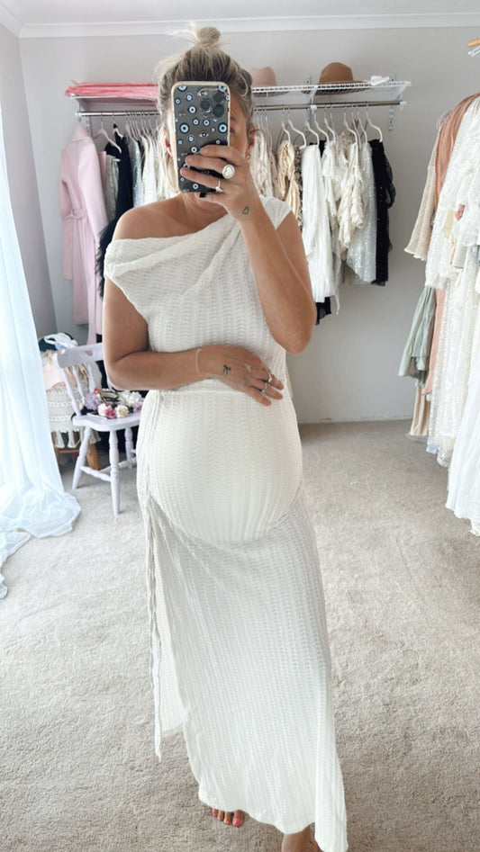 Avery Dress - Baby Shower Dress - Maternity Photoshoot Dress