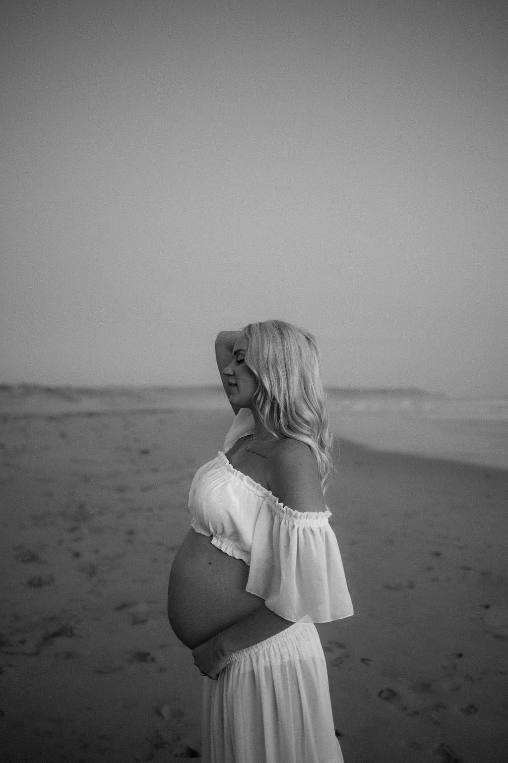 Long Flowy Maternity Photoshoot Dress Hire