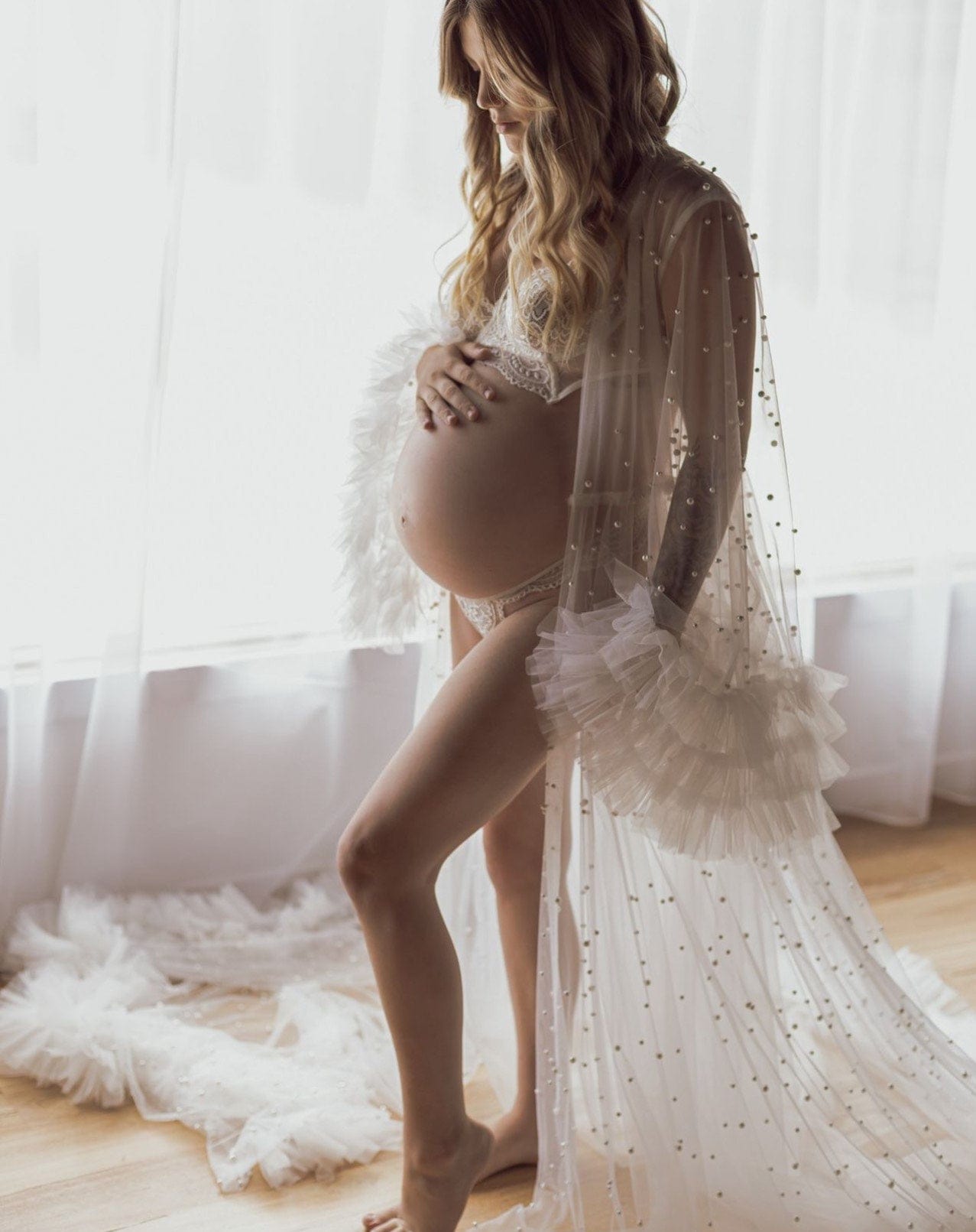 Audrey Tulle Photoshoot Robe ~ White Pearls - Maternity Photoshoot Robe - Bridal Robe