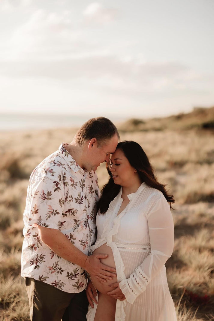 Ava Maternity Photoshoot Robe Everything Lace Hire