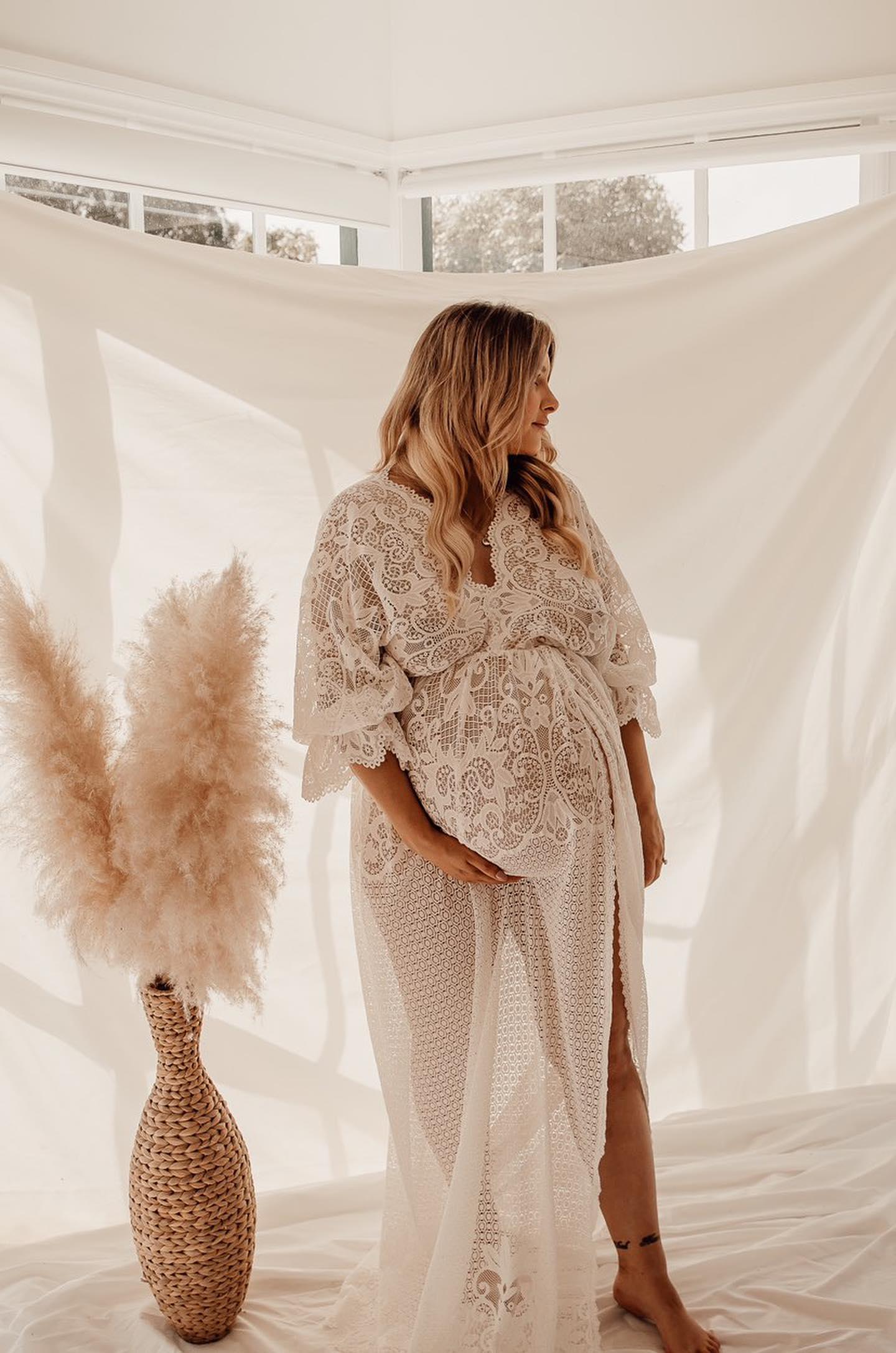 Aspen Maternity Photoshoot Dress